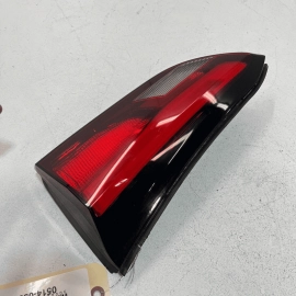 2018-2019 GMC TERRAIN REAR RIGHT PASSENGER SIDE INNER TAILLIGHT LIGHT LAMP 
