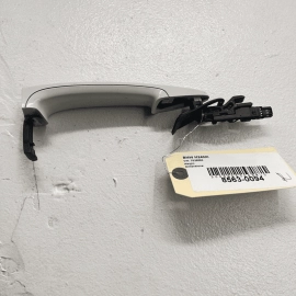 BMW M240xi F23 F30 2017 - 2021 FRONT PASSENGER DOOR EXTERIOR HANDLE OEM WHI