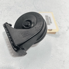 2018 - 2023 GMC TERRAIN Chevrolet Equinox HORN SIGNAL OEM