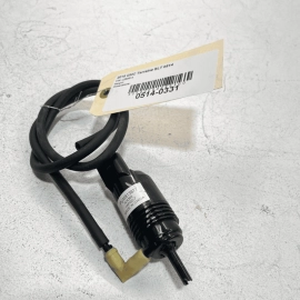 DEFECT 2018 - 2022 GMC TERRAIN WINDSHIELD WASHER RESERVOIR TANK PUMP W/ HOS
