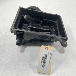 2018-2023 GMC TERRAIN ENGINE AIR CLEANER INTAKE FILTER LOWER HOUSING BOX OE