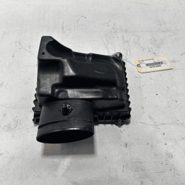 2018-2023 GMC TERRAIN ENGINE AIR CLEANER INTAKE FILTER LOWER HOUSING BOX OE
