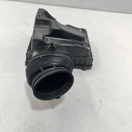 2018-2023 GMC TERRAIN ENGINE AIR CLEANER INTAKE FILTER LOWER HOUSING BOX OE
