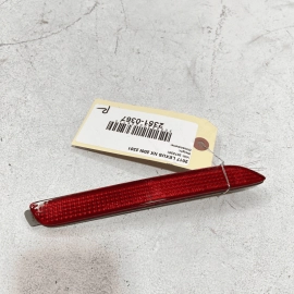 15-21 LEXUS NX200T NX300H REAR BUMPER PASSENGER SIDE REFLECTOR LIGHT LAMP O