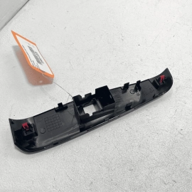2018-2021 TOYOTA CAMRY REAR PASSENGER SIDE DOOR WINDOW SWITCH TRIM COVER OE