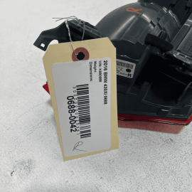 BMW 430I XDRIVE 2017 REAR RIGHT PASSENGER SIDE OUTER TAIL LIGHT LAMP OEM 1P