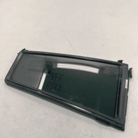 2007-2012 MERCEDES GL450 X164 REAR RIGHT PASSENGER SIDE DOOR VENT WINDOW OE