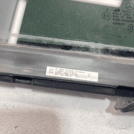 2007-2012 MERCEDES GL450 X164 REAR RIGHT PASSENGER SIDE DOOR VENT WINDOW OE