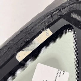 VOLKSWAGEN JETTA GLI 2019-2021 REAR PASSENGR ESIDE DOOR QUARTER WINDOW GLAS