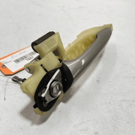 2011-2016 Hyundai Elantra Front Left Driver Side Exterior Door Handle OEM *