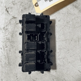 Fus Box Relay Junction Module Unit Infiniti Q50 3.0L 2016-2020 OEM