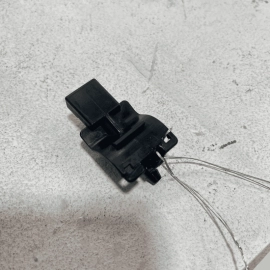 LEXUS NX200T 2015-2017 NX300H WINDSHIELD WIPER WASHER NOZZLE SPRAYER JET OE
