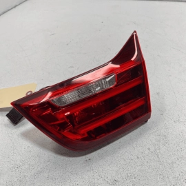 SCRATCHED! BMW 430I 2017 REAR PASSENGER SIDE TAILLIGHT INNER IN TRUNK LID O
