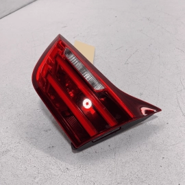 SCRATCHED! BMW 430I 2017 REAR PASSENGER SIDE TAILLIGHT INNER IN TRUNK LID O