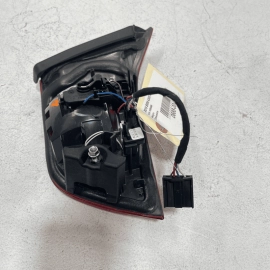 SCRATCHED! BMW 430I 2017 REAR PASSENGER SIDE TAILLIGHT INNER IN TRUNK LID O