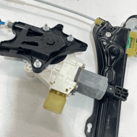 Front Left Door Window Regulator Motor BMW 430IX 2017-2020 OEM