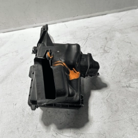 2016-2020 INFINITI Q50 SPORT FRONT DRIVER SIDE AIR INTAKE FILTER CLEANER BO