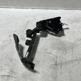 2015 - 2019 INFINITI Q50 GAS PEDAL ACCELERATOR THROTTLE SENSOR OEM