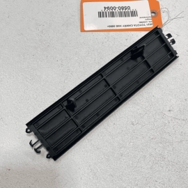 2018 - 2023 TOYOTA CAMRY CABIN AIR FILTER COVER PLATE ACCESS DOOR LID PANEL