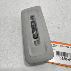 2021-23 TOYOTA CAMRY W/ PANORAMIC REAR ROOF OVERHEAD DOME LIGHT LAMP SWITCH