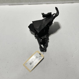 Front Left Driver Side Exterior Handle Bracket Mercedes-Benz GL450 2007-201