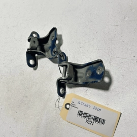 HYUNDAI ACCENT 12-13 FRONT DRIVER SIDE DOOR LOWER & UPPER HINGE OEM = SET O