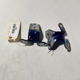 HYUNDAI ACCENT 12-13 FRONT DRIVER SIDE DOOR LOWER & UPPER HINGE OEM = SET O