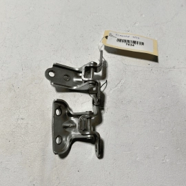 HYUNDAI ELANTRA 2017-2023 REAR DRIVER SIDE DOOR LOWER & UPPER HINGE OEM SET