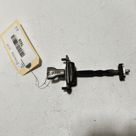 HYUNDAI ELANTRA 2017-2020 REAR PASSENGER SIDE DOOR CHECK STRAP STOP STOPPER