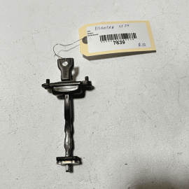 HYUNDAI ELANTRA 2017-2020 REAR PASSENGER SIDE DOOR CHECK STRAP STOP STOPPER