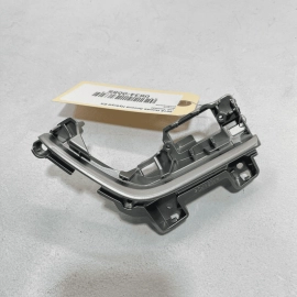2018-20 HONDA ACCORD FRONT LEFT DRIVER DASHBOARD BRACKET MOUNT MOLDING TRIM 2018-20 HONDA ACCORD FRONT LEFT DRIVER DASHBOARD BRACKET MOUNT MOLDING TRIM