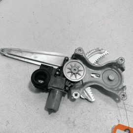 2018-19-20-21-2023 TOYOTA CAMRY DOOR WINDOW REGULATOR REAR RIGHT PASSENGER 