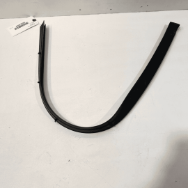 15-20 ACURA TLX FRONT RIGHT PASSENGER DOOR LOWER WEATHERSTRIP SEAL OEM