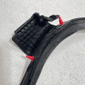2018 - 2023 TOYOTA CAMRY FRONT LEFT DRIVER SIDE ON DOOR WEATHERSTRIP SEAL O