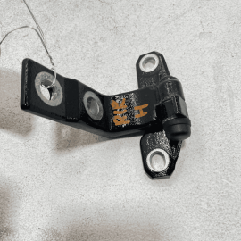 2014 - 2019 INFINITI Q50 REAR RIGHT PASSENGER SIDE DOOR LOWER HINGE OEM