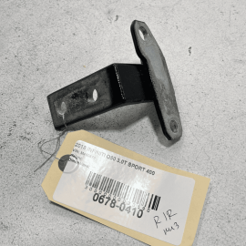 2014 - 2019 INFINITI Q50 REAR RIGHT PASSENGER SIDE DOOR LOWER HINGE OEM