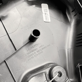 2016-2021 Honda Pilot Front Passenger Side Seat Inner Recliner Cover Trim O 2016-2021 Honda Pilot Front Passenger Side Seat Inner Recliner Cover Trim O