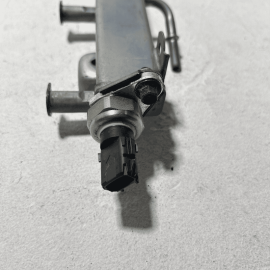 2020-2022 TOYOTA CAMRY 2.5L XSE ENGINE FUEL INJECTION DELIVERY RAIL PIPE OE