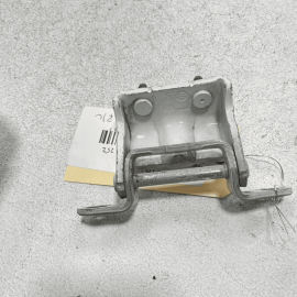 NISSAN SENTRA 2016-2019 REAR LEFT DRIVER SIDE DOOR UPPER HINGE OEM = QM1 =