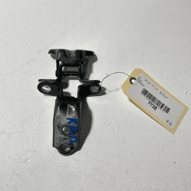 KIA RIO 2012-2017 REAR PASSENGER SIDE DOOR HINGE UPPER & LOWER OEM =SET OF 