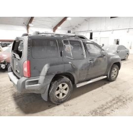 2005 - 2015 Nissan Xterra REAR RIGHT PASSENGER SIDE Door Hinge Lower OEM