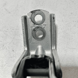 2005 - 2015 Nissan Xterra REAR RIGHT PASSENGER SIDE Door Hinge Lower OEM
