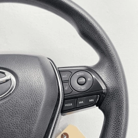 TOYOTA CAMRY 2018 - 2021 STEERING WHEEL W/ SWITCH CONTROL BUTTON ASSEMBLY O TOYOTA CAMRY 2018 - 2021 STEERING WHEEL W/ SWITCH CONTROL BUTTON ASSEMBLY O