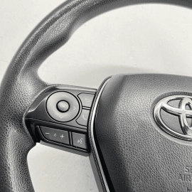 TOYOTA CAMRY 2018 - 2021 STEERING WHEEL W/ SWITCH CONTROL BUTTON ASSEMBLY O TOYOTA CAMRY 2018 - 2021 STEERING WHEEL W/ SWITCH CONTROL BUTTON ASSEMBLY O