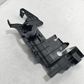 2018 - 2020 ACURA TLX FRONT BUMPER RIGHT PASSENGER SIDE AIR DUCT GUIDE OEM