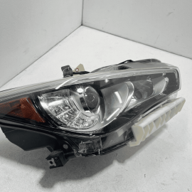 DAMAGE 18-20 INFINITI Q50 PASSENGER SIDE HEADLIGHT HEAD LIGHT LAMP OEM W/O 