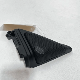 HONDA ACCORD 2018-2021 FRONT PASSENGER SIDE DOOR CORNER TRIM COVER PANEL OE HONDA ACCORD 2018-2021 FRONT PASSENGER SIDE DOOR CORNER TRIM COVER PANEL OE