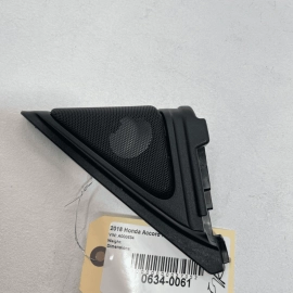 HONDA ACCORD 2018-2021 FRONT PASSENGER SIDE DOOR CORNER TRIM COVER PANEL OE HONDA ACCORD 2018-2021 FRONT PASSENGER SIDE DOOR CORNER TRIM COVER PANEL OE