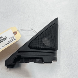HONDA ACCORD 2018-2021 FRONT PASSENGER SIDE DOOR CORNER TRIM COVER PANEL OE HONDA ACCORD 2018-2021 FRONT PASSENGER SIDE DOOR CORNER TRIM COVER PANEL OE