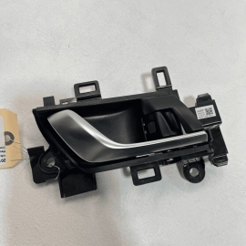 HONDA ACCORD 2018-2020 FRONT RIGHT PASSENGER SIDE DOOR INTERIOR HANDLE OEM HONDA ACCORD 2018-2020 FRONT RIGHT PASSENGER SIDE DOOR INTERIOR HANDLE OEM